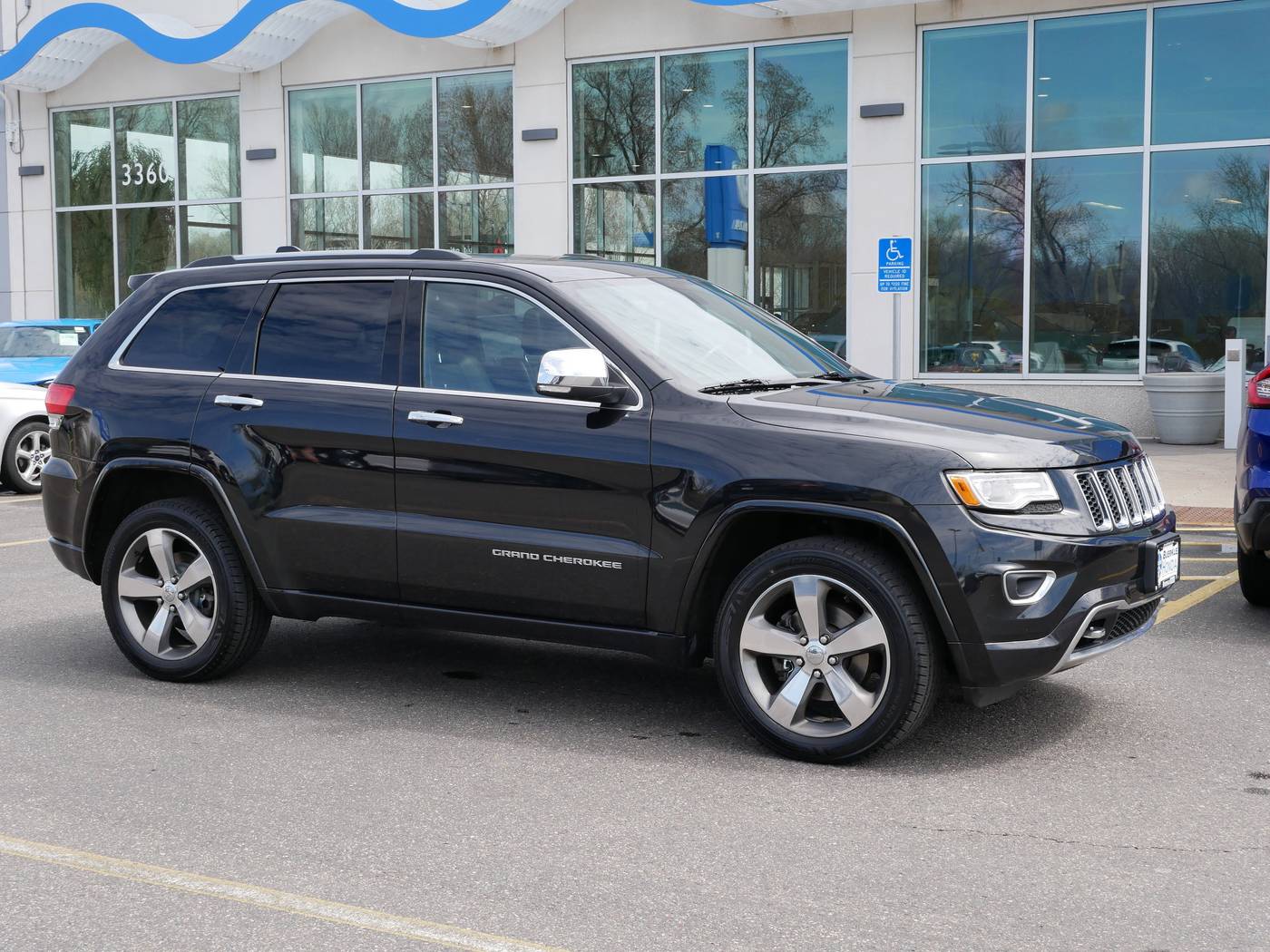 2015 Jeep Grand Cherokee Overland — SUV — 112,601 mi — White Bear Lake, MN