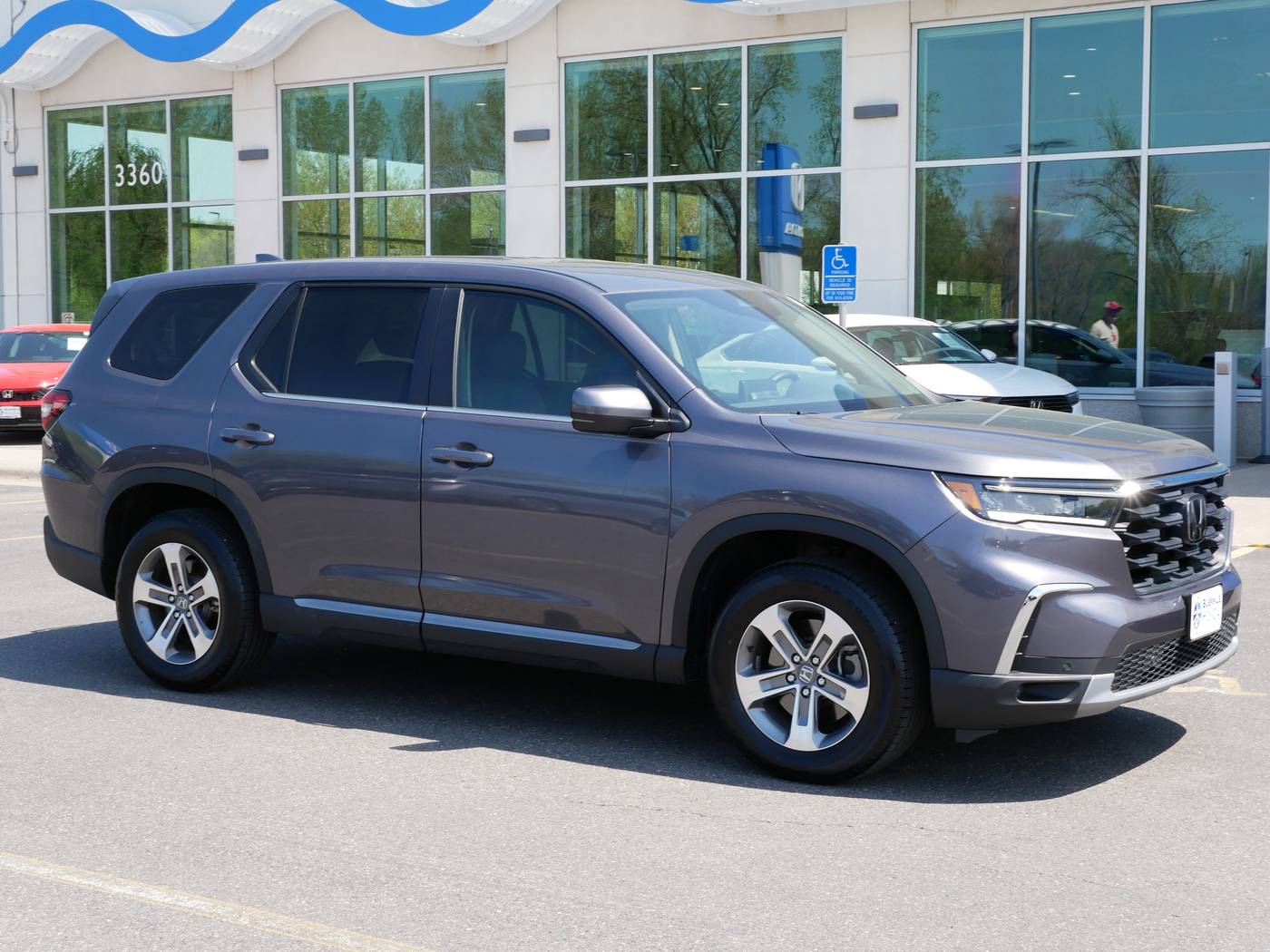 2025 Honda Pilot EX-L — SUV — 10,747 mi — White Bear Lake, MN