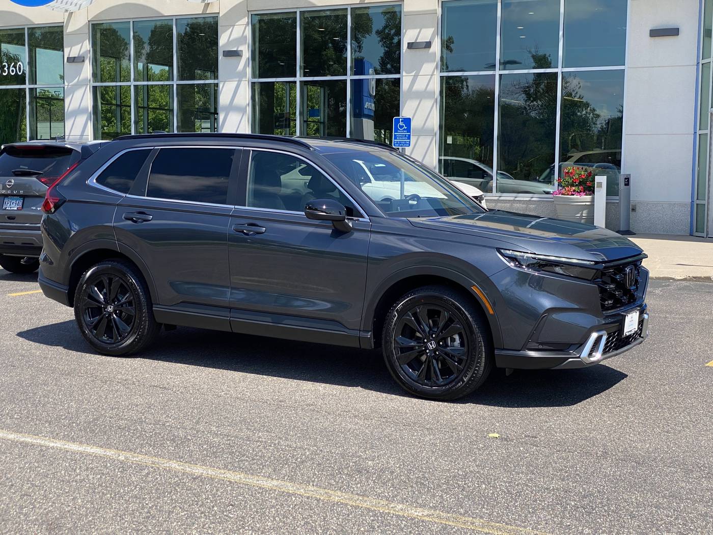 2025 Honda CR-V Hybrid Sport Touring — SUV — 6 mi — White Bear Lake, MN