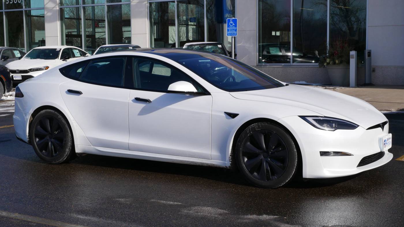 2024 Tesla Model S Base — Hatchback — 10,325 mi — White Bear Lake, MN