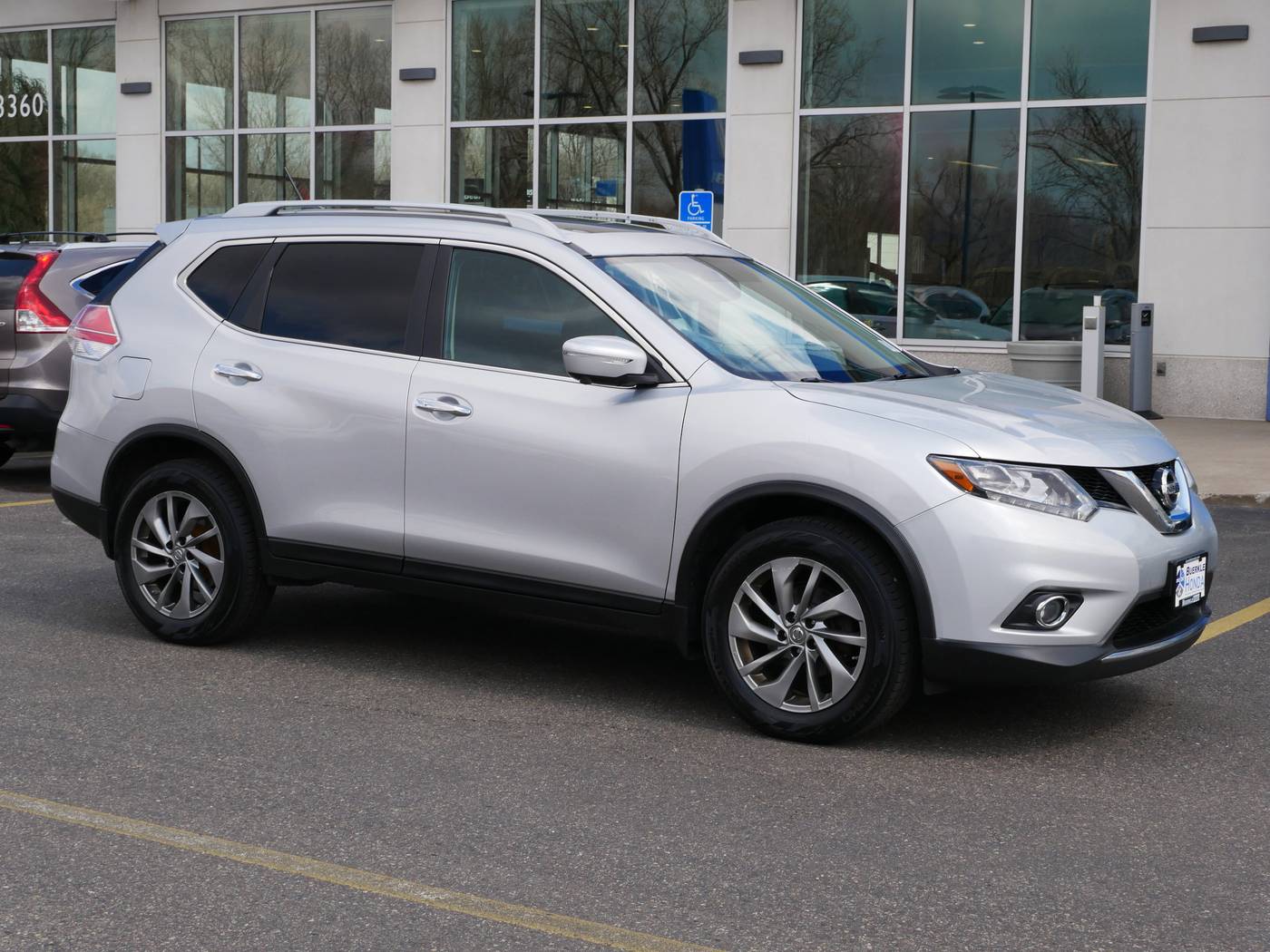 2015 Nissan Rogue SL — SUV — 112,362 mi — White Bear Lake, MN