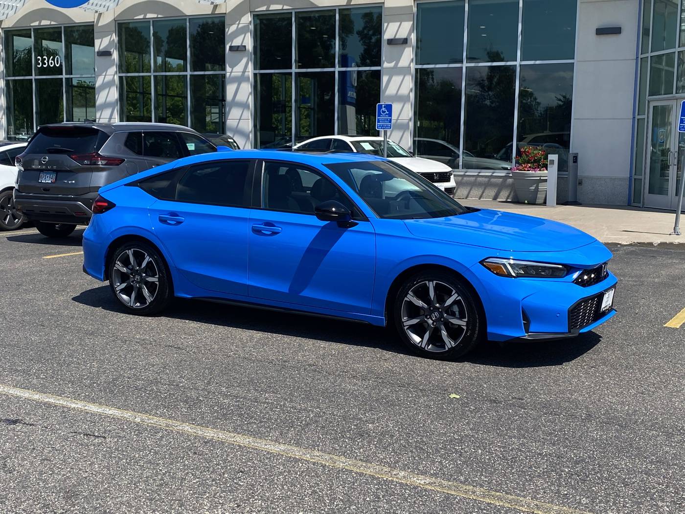 2025 Honda Civic Hybrid Sport Touring — Hatchback — 6 mi — White Bear Lake, MN