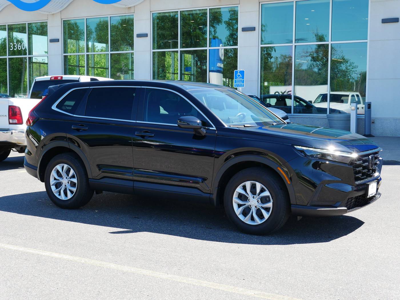 2025 Honda CR-V LX — SUV — 6,056 mi — White Bear Lake, MN