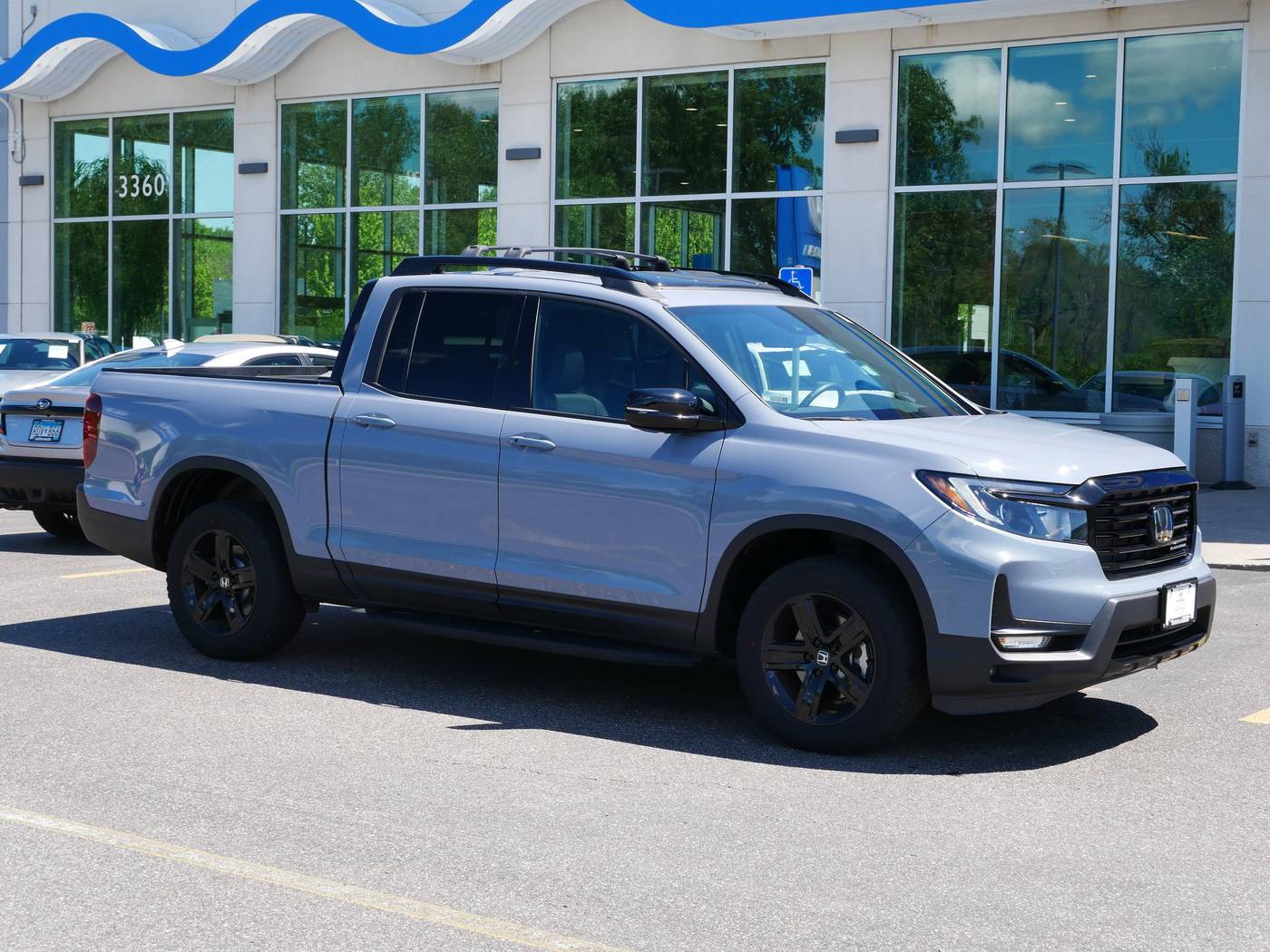 2023 Honda Ridgeline Black Edition — Pickup Truck — 1,800 mi — White Bear Lake, MN