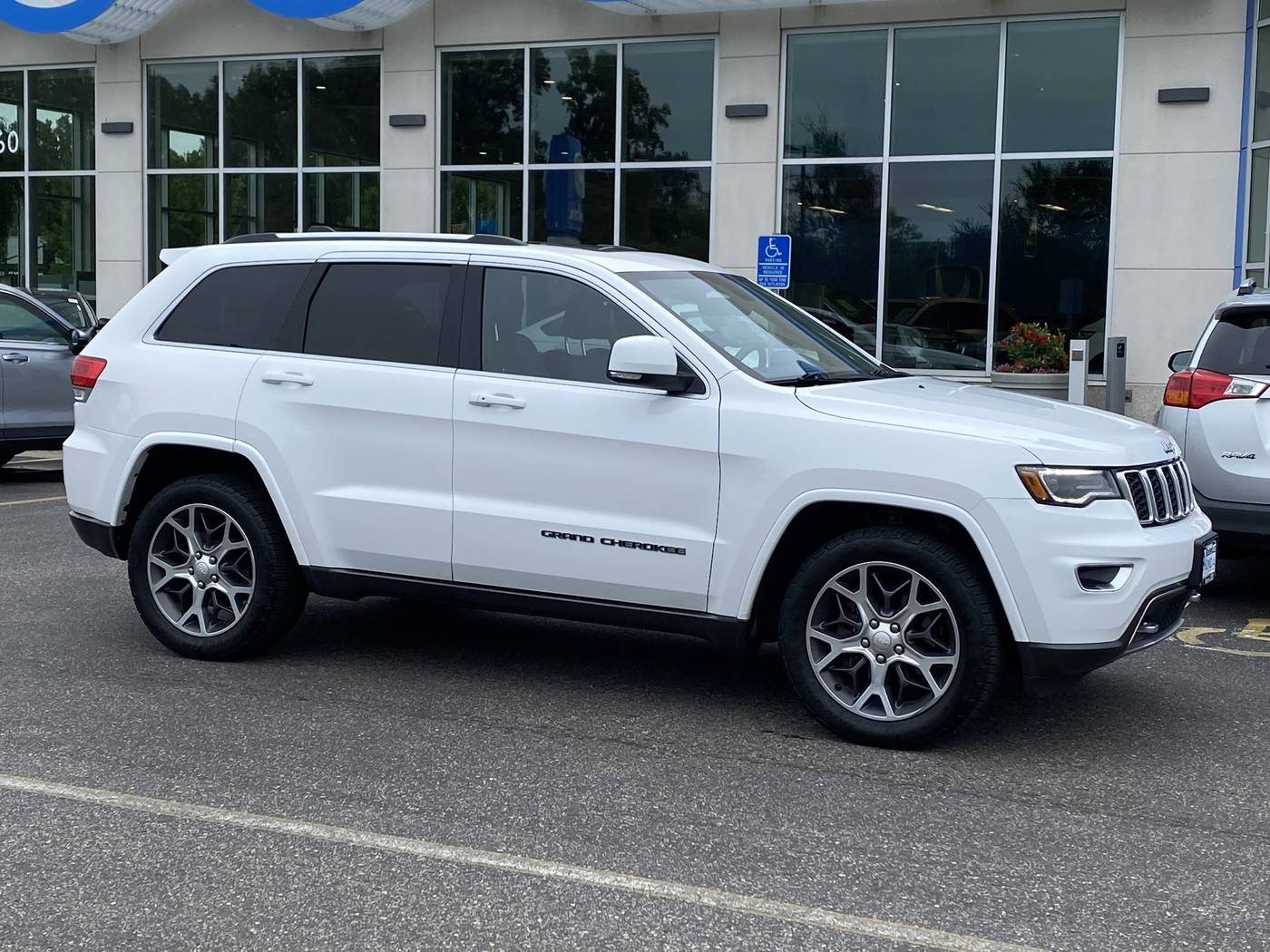 2018 Jeep Grand Cherokee Sterling Edition — SUV — 60,609 mi — White Bear Lake, MN