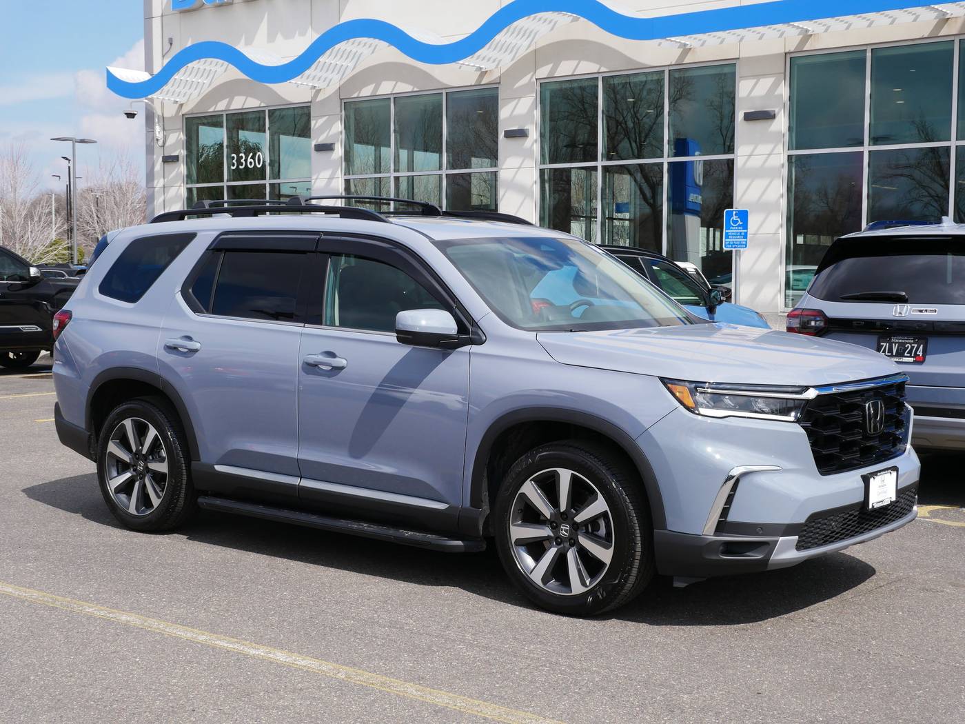 2025 Honda Pilot Touring — SUV — 6,280 mi — White Bear Lake, MN