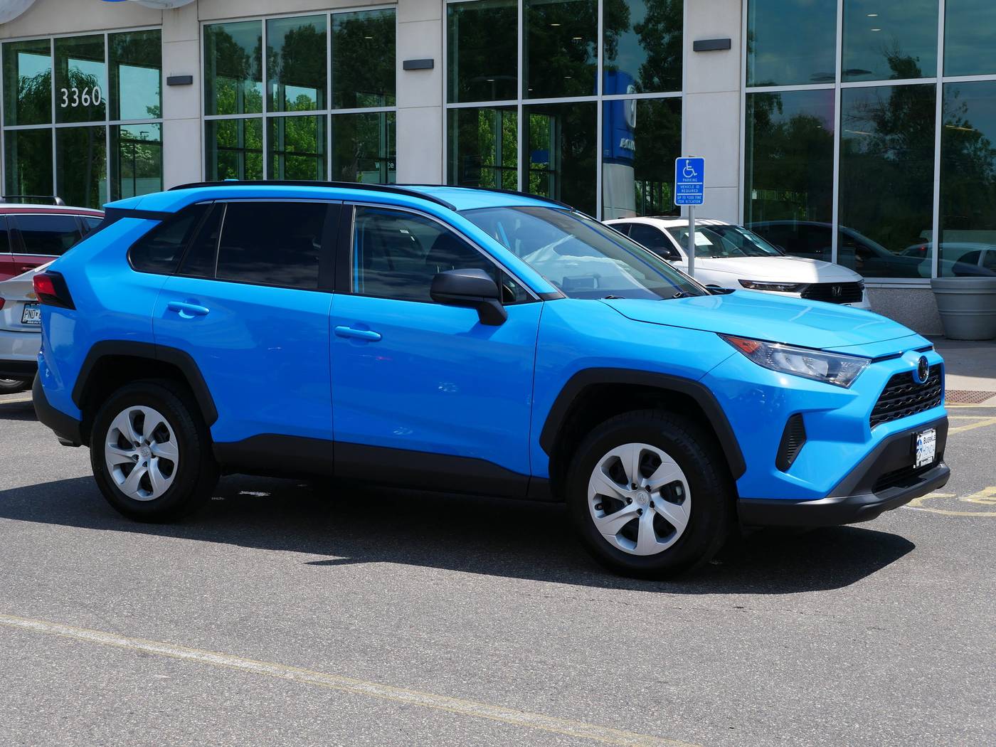 2020 Toyota RAV4 LE — SUV — 75,997 mi — White Bear Lake, MN