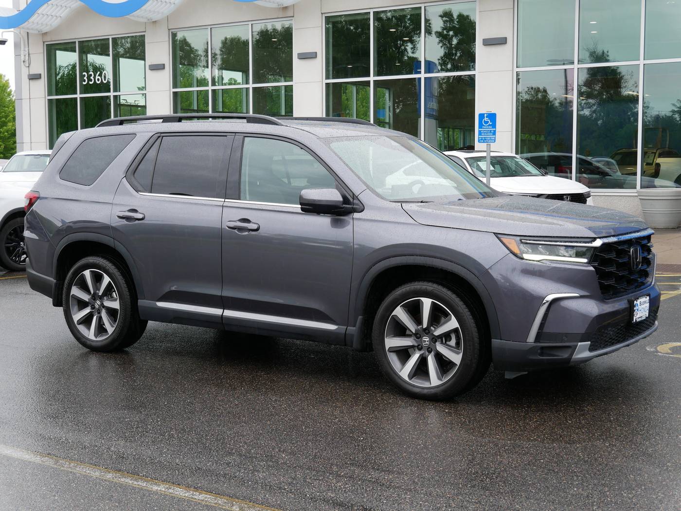 2025 Honda Pilot Elite — SUV — 14,720 mi — White Bear Lake, MN