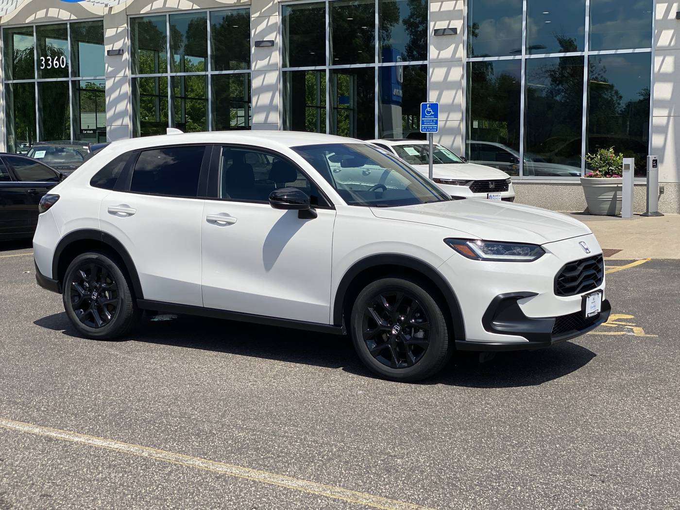 2025 Honda HR-V Sport — SUV — 5,970 mi — White Bear Lake, MN