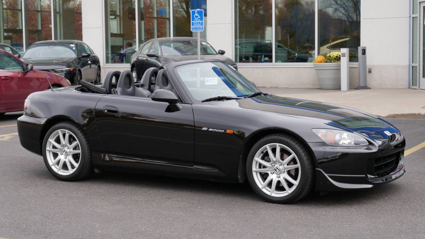 2005 Honda S2000 Base — Convertible — 66,997 mi — White Bear Lake, MN