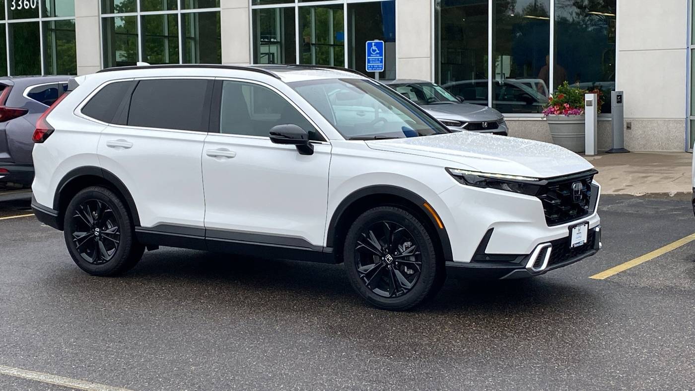 2025 Honda CR-V Hybrid Sport Touring — SUV — 2,865 mi — White Bear Lake, MN