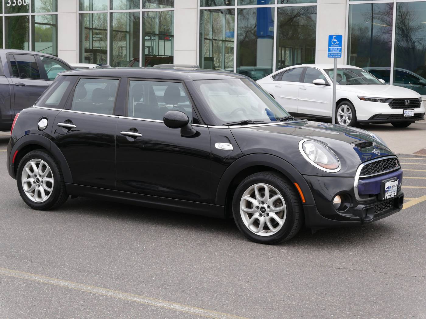 2015 MINI Hardtop Cooper S — Hatchback — 126,764 mi — White Bear Lake, MN