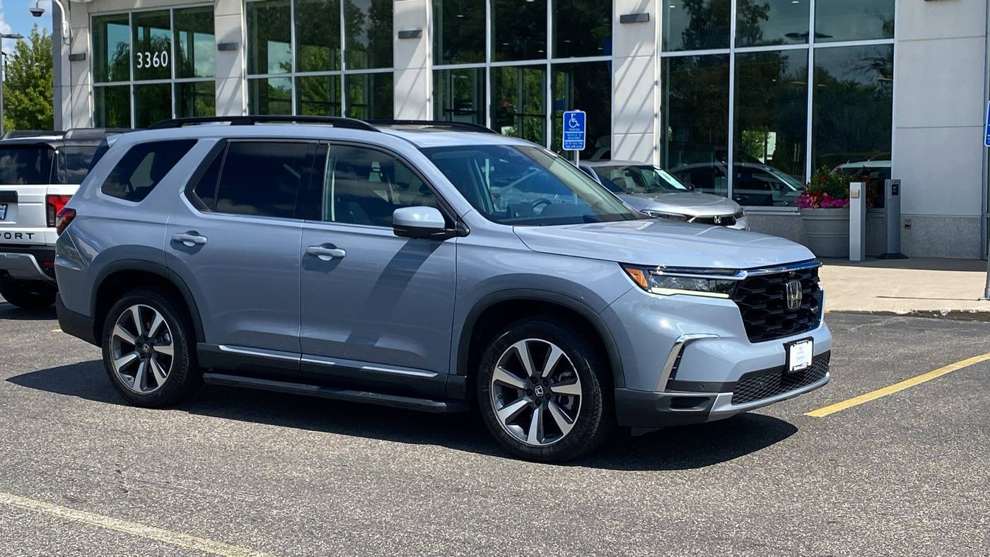 2023 Honda Pilot Elite — SUV — 18,219 mi — White Bear Lake, MN