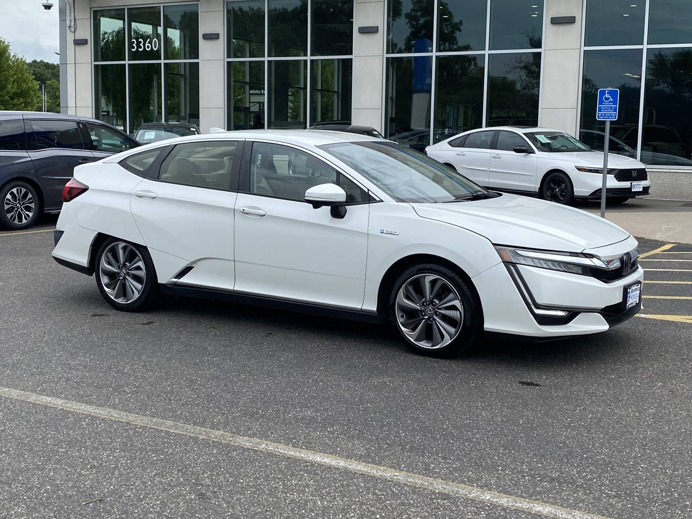 2018 Honda Clarity Plug-In Hybrid Touring — Sedan — 70,983 mi — White Bear Lake, MN