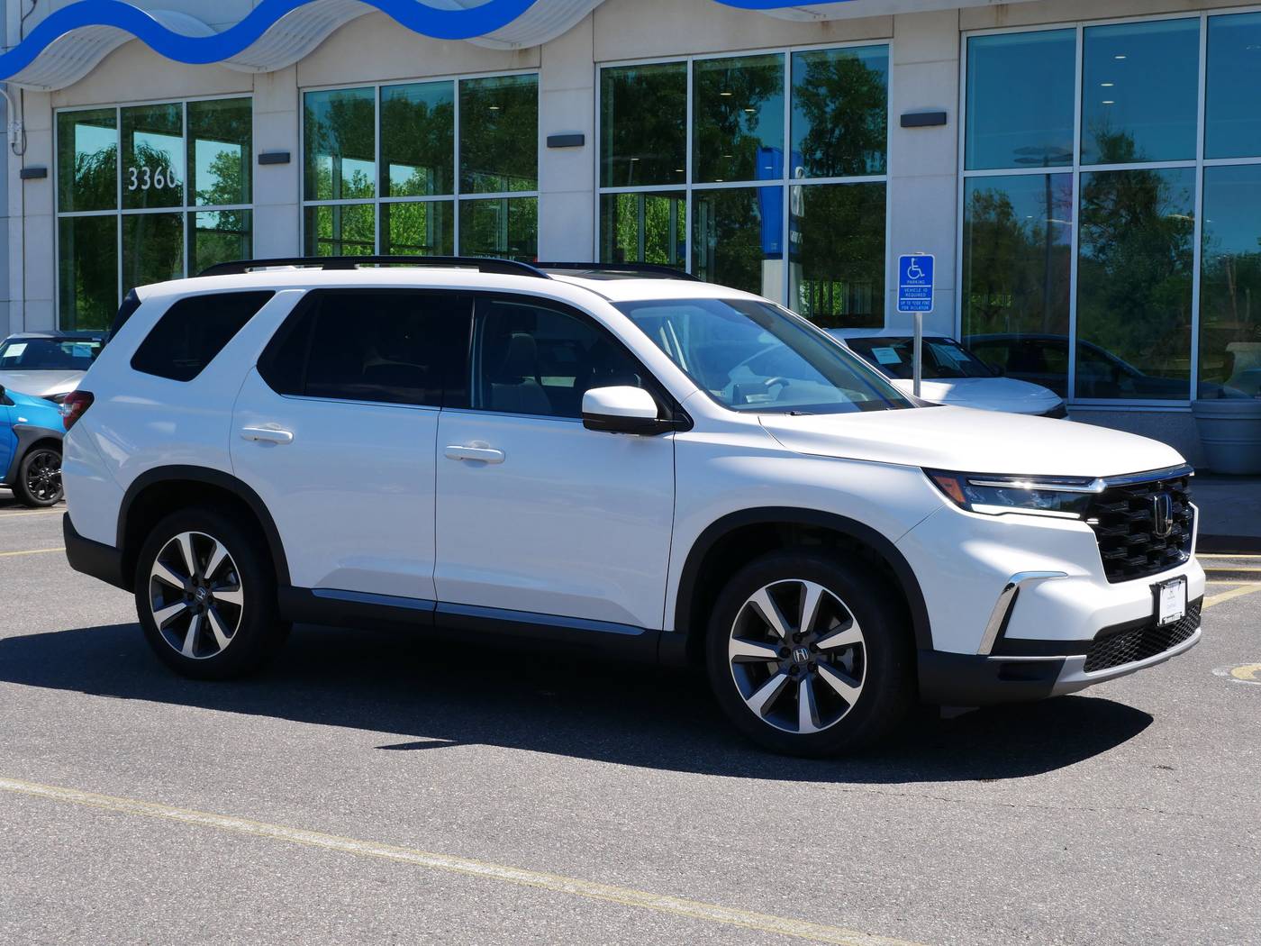 2024 Honda Pilot Elite — SUV — 8,200 mi — White Bear Lake, MN