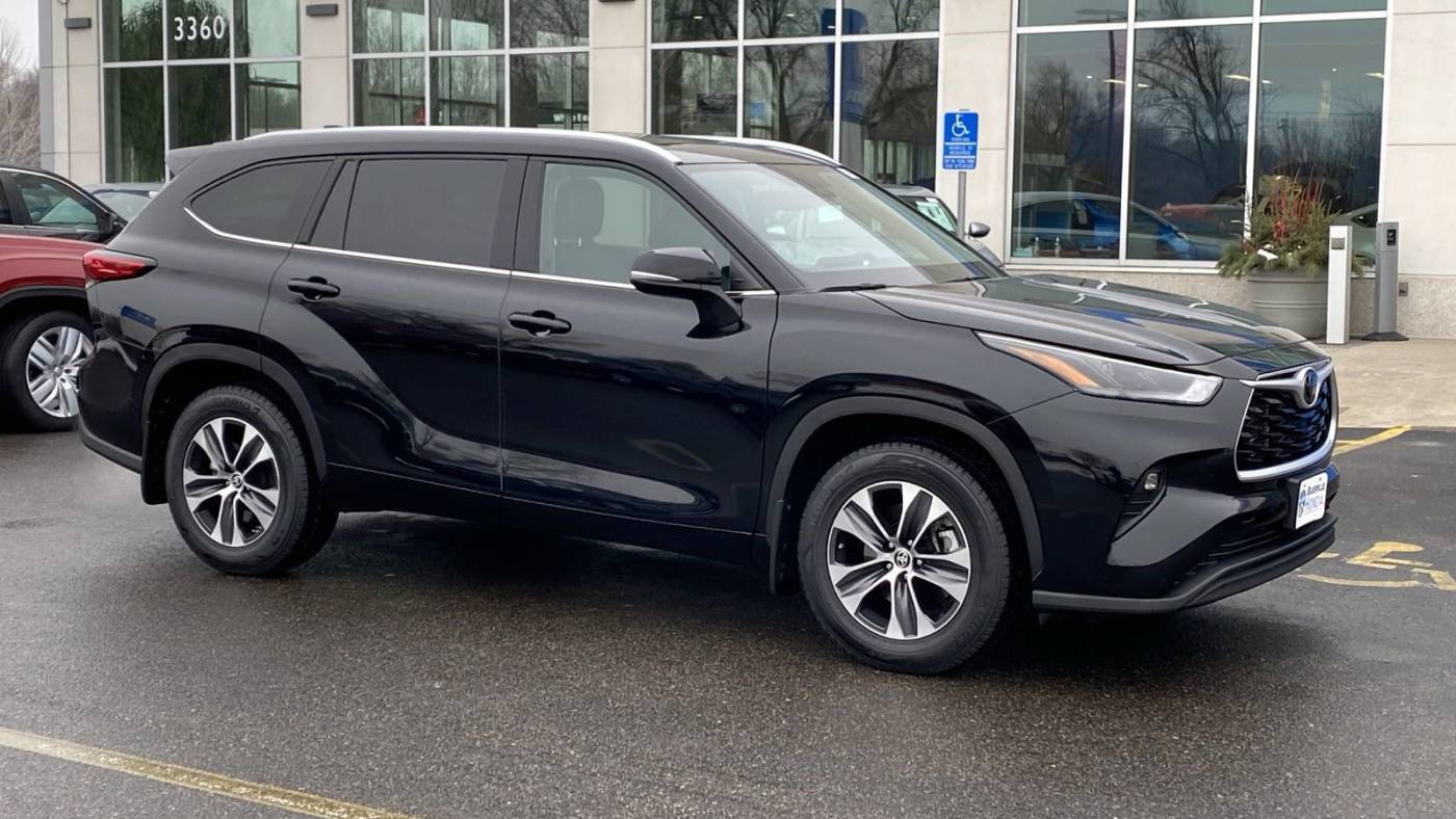 2022 Toyota Highlander XLE — SUV — 52,923 mi — White Bear Lake, MN