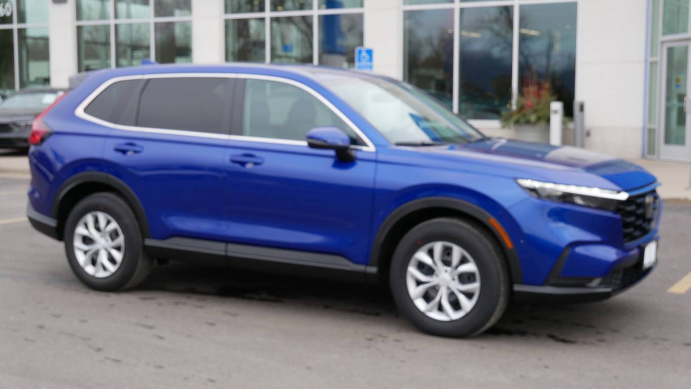 2025 Honda CR-V LX — SUV — 2,189 mi — White Bear Lake, MN