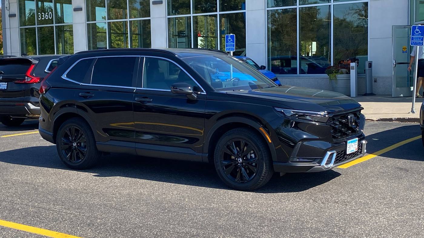 2025 Honda CR-V Hybrid Sport Touring — SUV — 6 mi — White Bear Lake, MN
