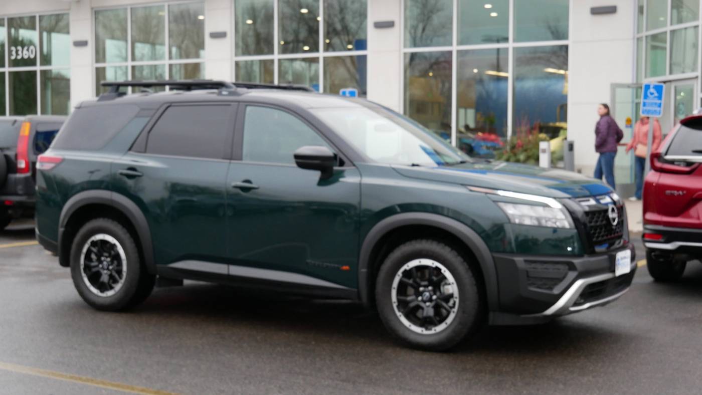 2023 Nissan Pathfinder Rock Creek — SUV — 17,888 mi — White Bear Lake, MN