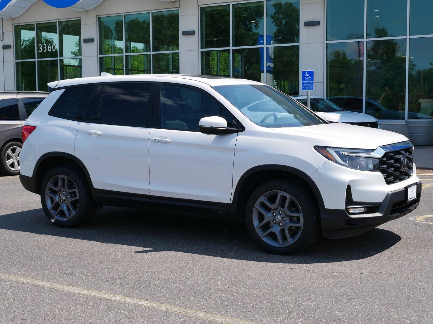 2023 Honda Passport EX-L — SUV — 41,833 mi — White Bear Lake, MN