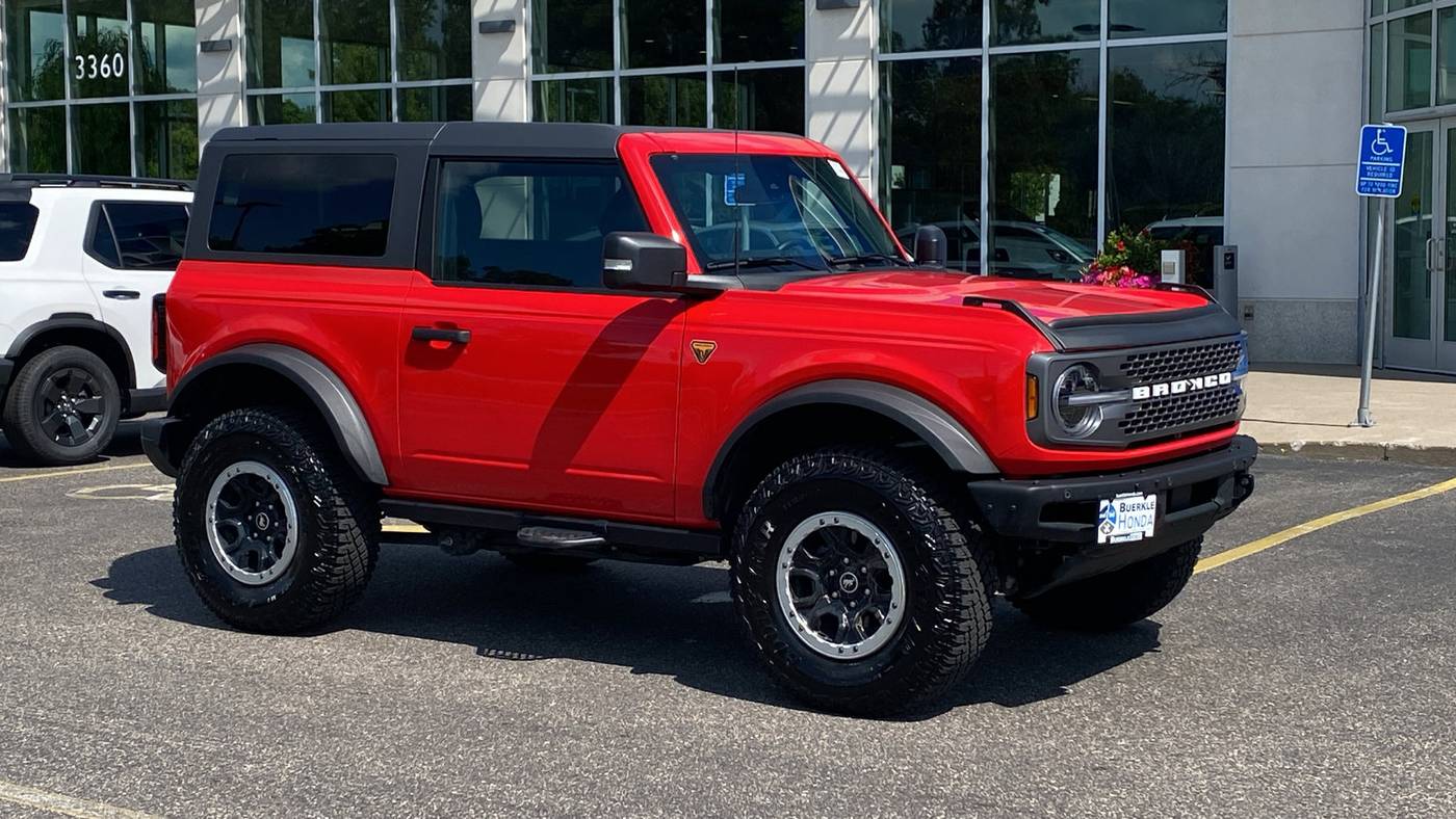 2024 Ford Bronco Badlands — SUV — 8,196 mi — White Bear Lake, MN