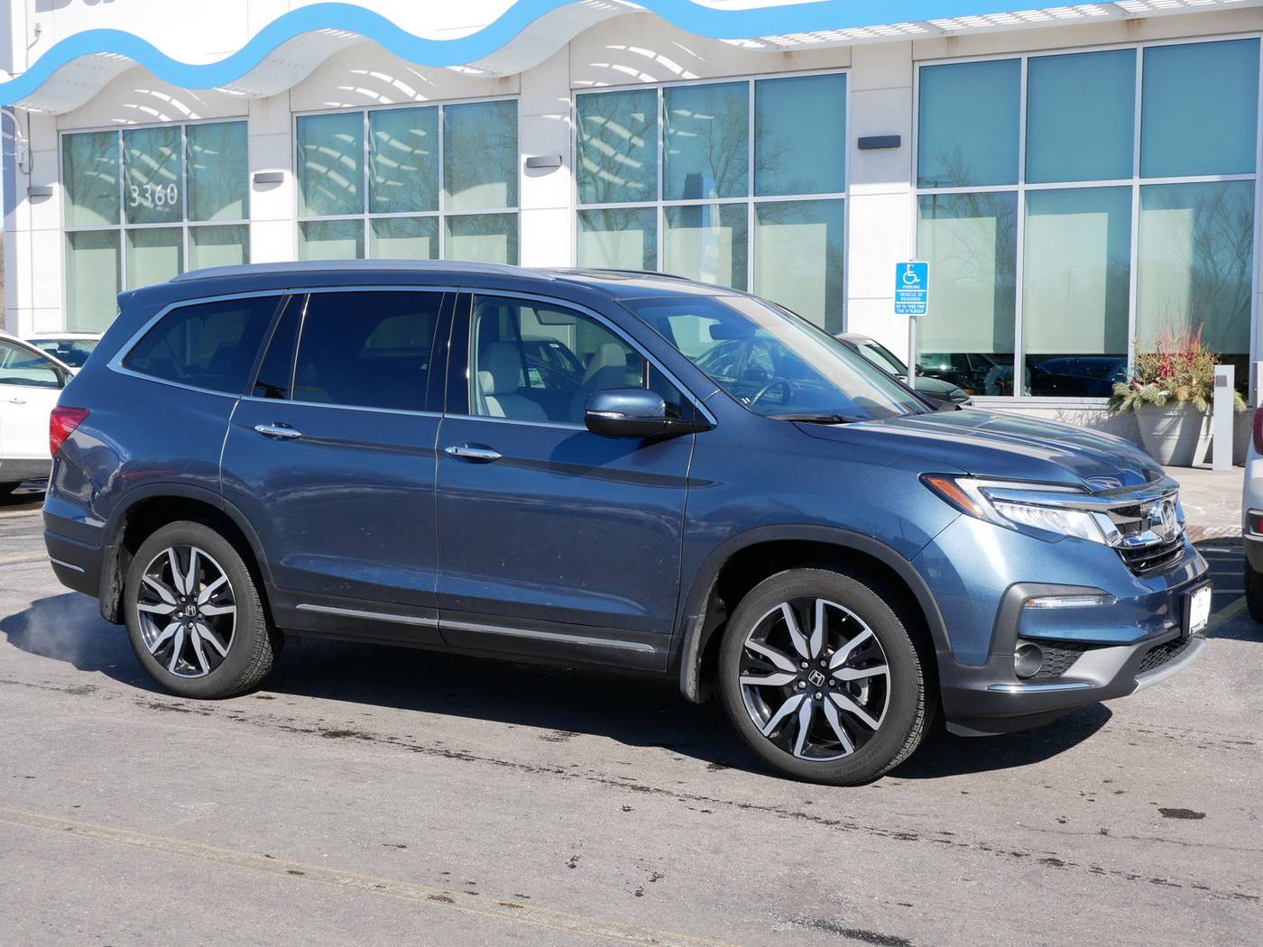 2022 Honda Pilot Touring — SUV — 35,687 mi — White Bear Lake, MN