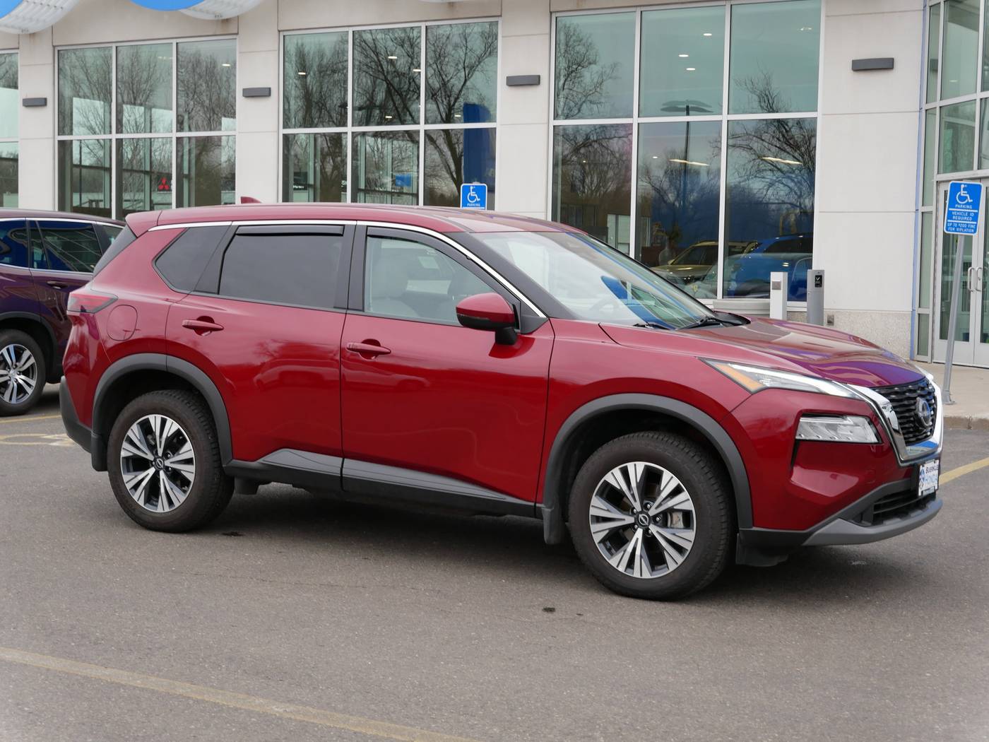 2022 Nissan Rogue SV — SUV — 38,837 mi — White Bear Lake, MN