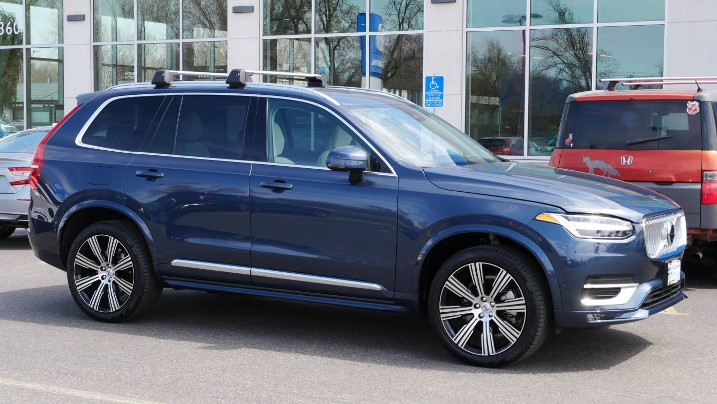 2024 Volvo XC90 B6 Ultimate Bright Theme 6P