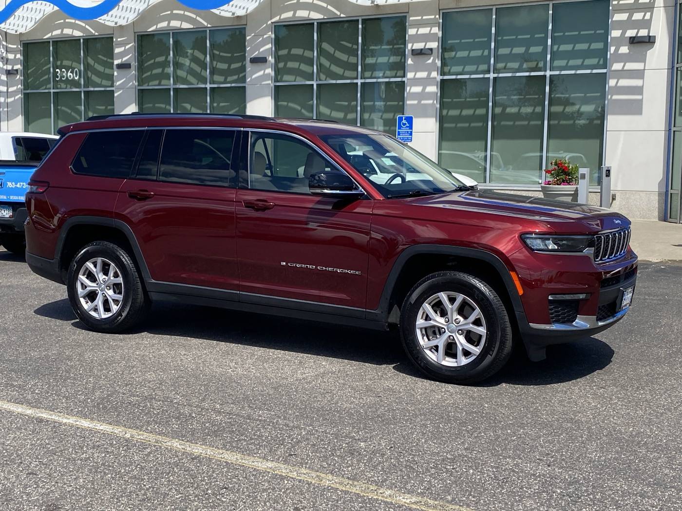2022 Jeep Grand Cherokee Limited — SUV — 37,060 mi — White Bear Lake, MN
