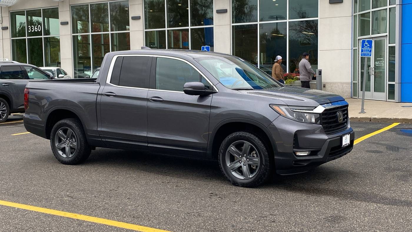 2023 Honda Ridgeline RTL — Pickup Truck — 33,291 mi — White Bear Lake, MN