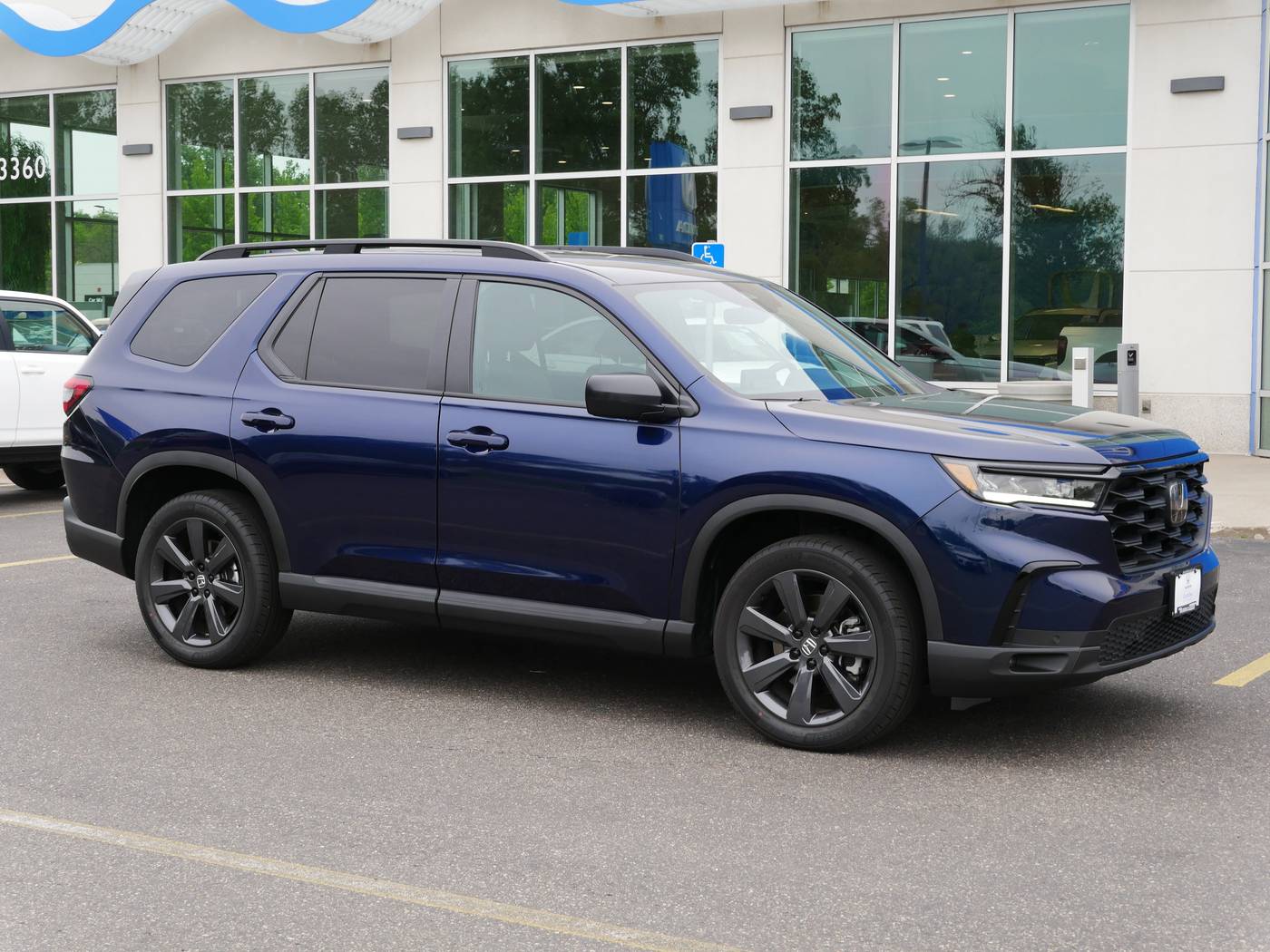 2025 Honda Pilot Sport — SUV — 5,613 mi — White Bear Lake, MN