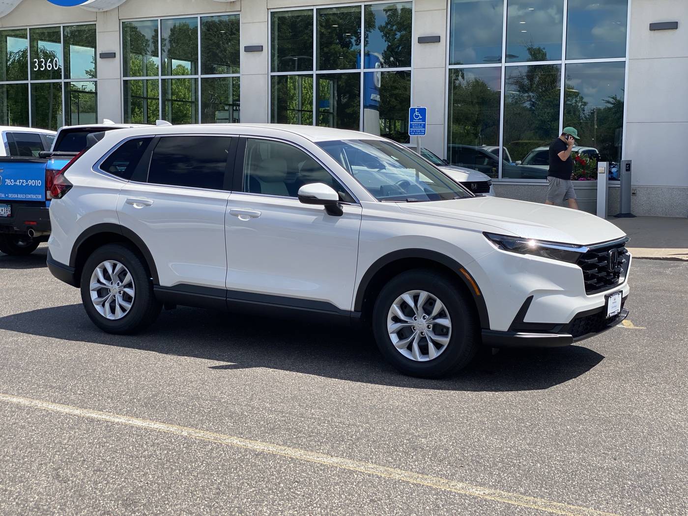 2025 Honda CR-V LX — SUV — 6 mi — White Bear Lake, MN