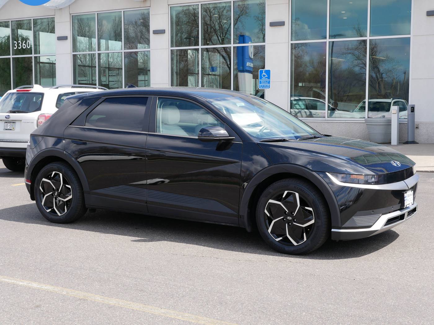 2022 Hyundai IONIQ 5 SEL — SUV — 25,189 mi — White Bear Lake, MN