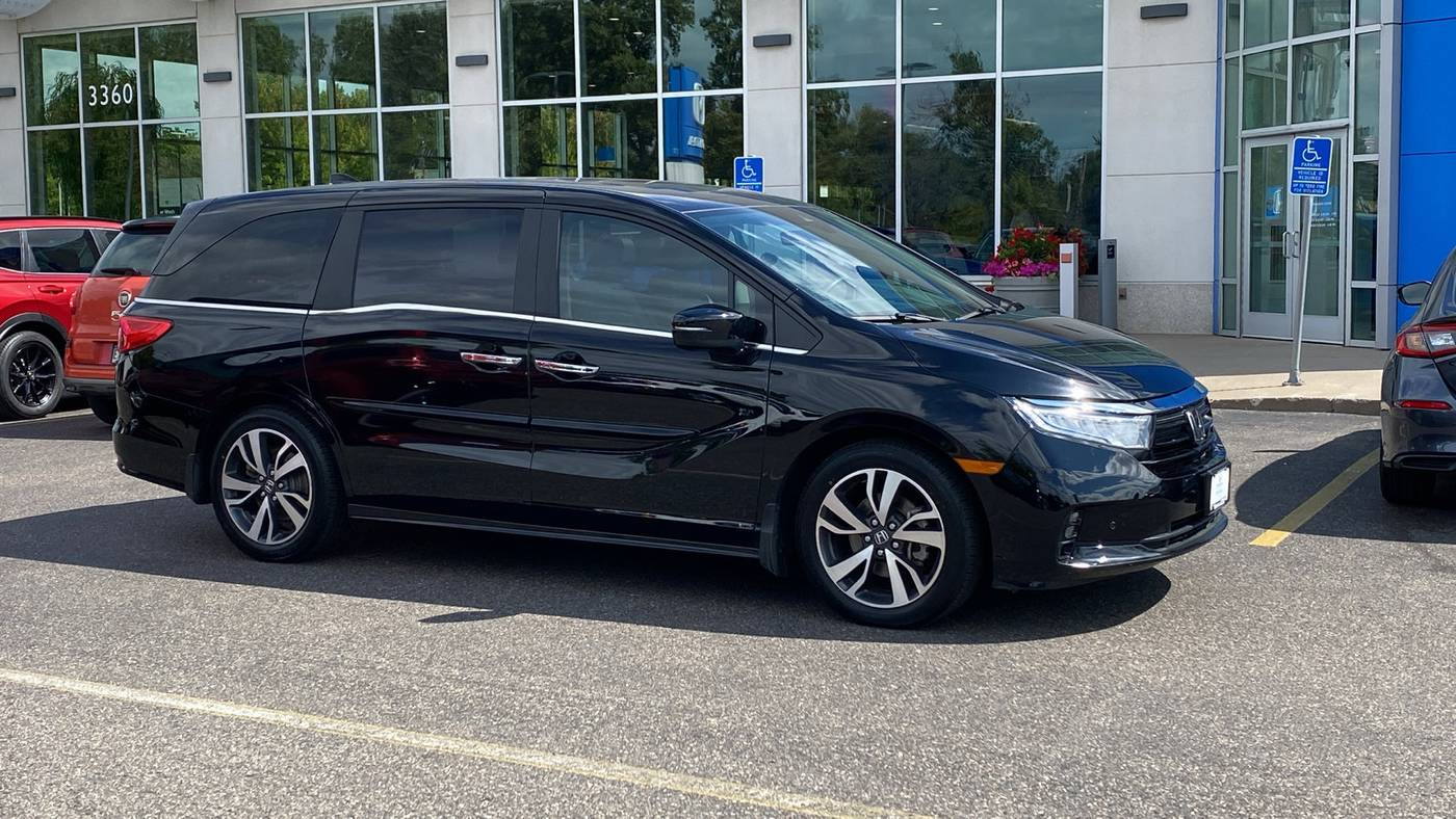 2023 Honda Odyssey Touring — Minivan — 29,711 mi — White Bear Lake, MN