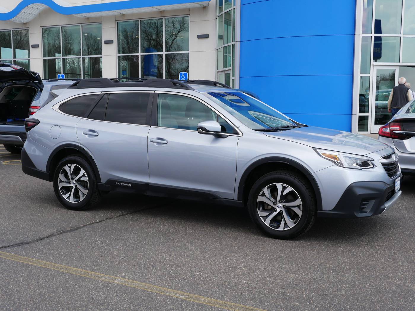 2021 Subaru Outback 2.5i Limited — SUV — 76,580 mi — White Bear Lake, MN