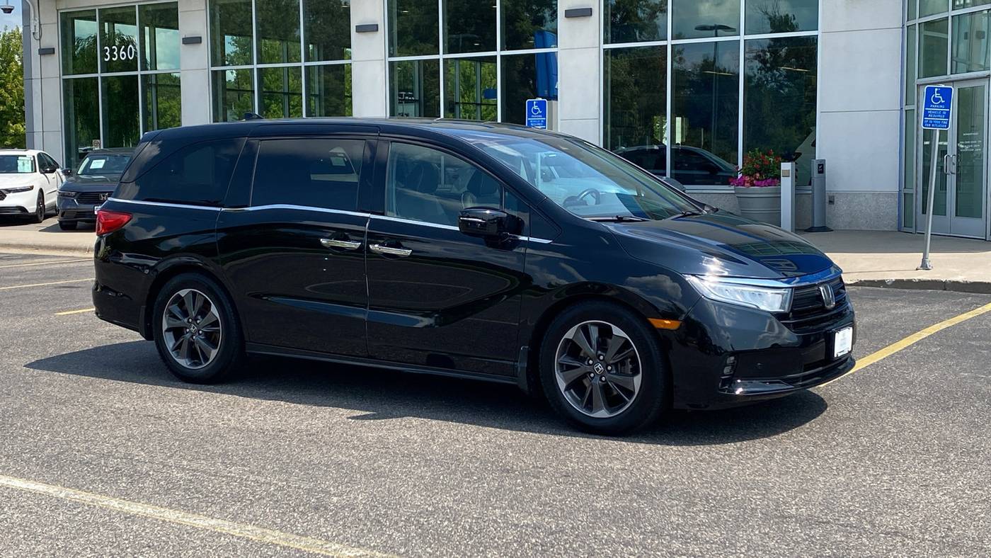 2023 Honda Odyssey Elite — Minivan — 25,918 mi — White Bear Lake, MN