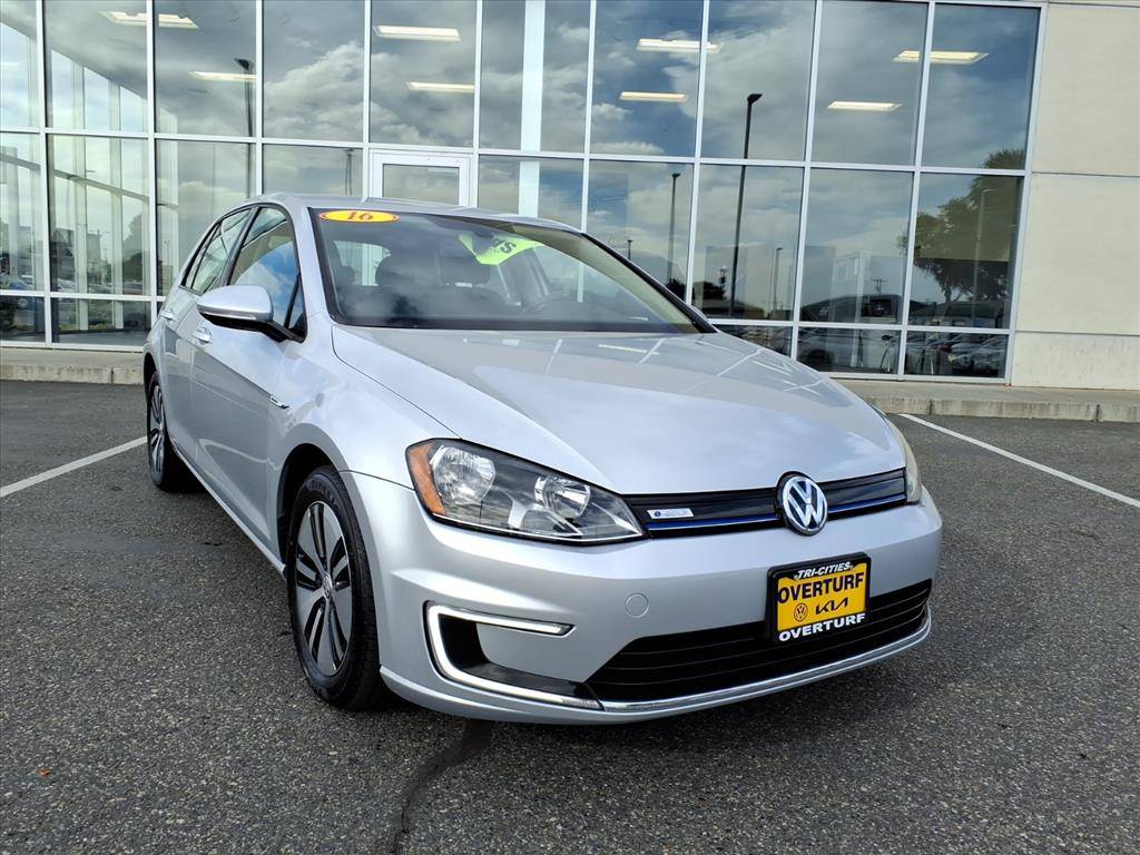 2016 Volkswagen e-Golf SE — Hatchback — 56,456 mi — Kennewick, WA