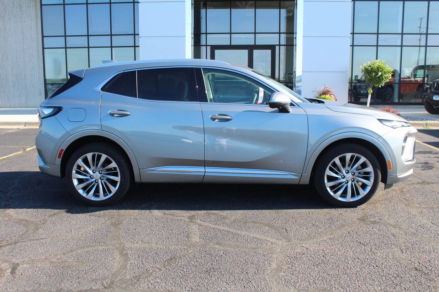 2024 Buick Envision Avenir — SUV — 4,067 mi — Luverne, MN
