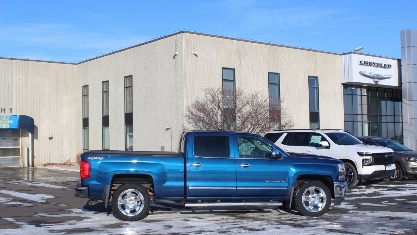 2017 Chevrolet Silverado 1500 LTZ — Pickup Truck — 89,920 mi — Luverne, MN