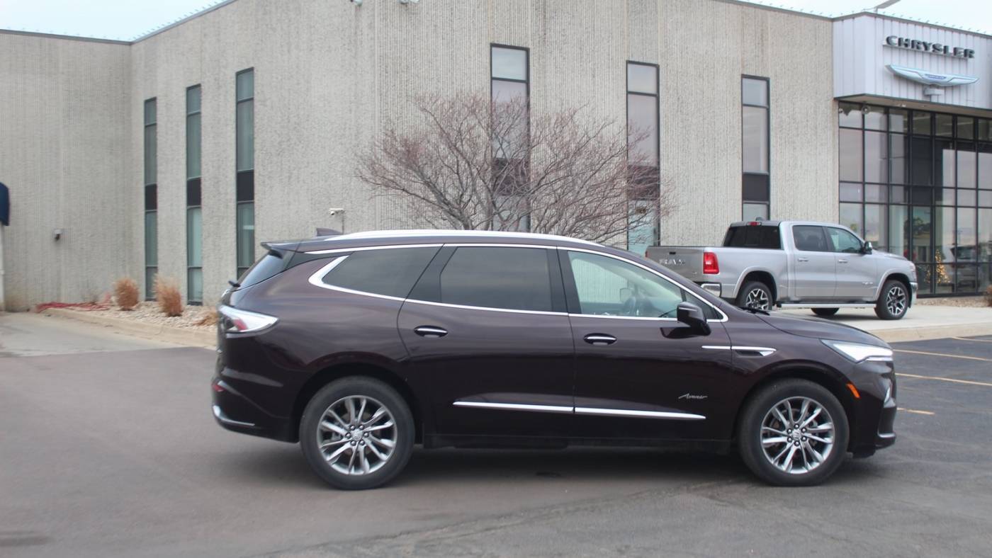 2023 Buick Enclave Avenir — SUV — 50,108 mi — Luverne, MN