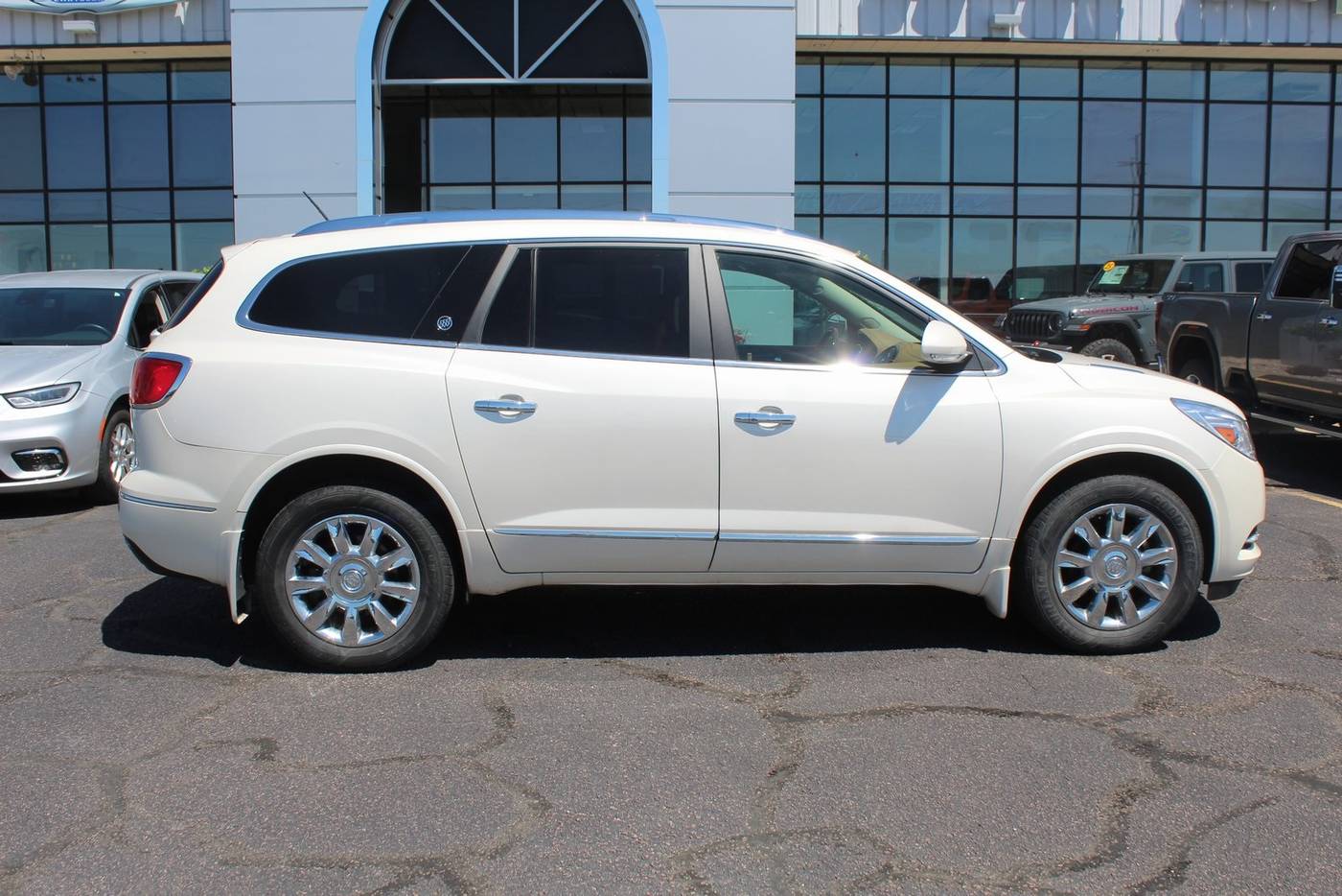 2015 Buick Enclave Leather — SUV — 111,384 mi — Luverne, MN