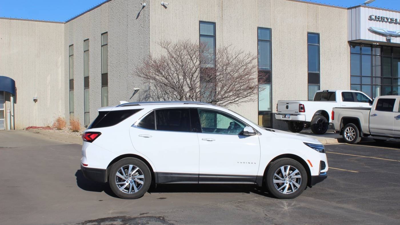 2022 Chevrolet Equinox Premier — SUV — 50,821 mi — Luverne, MN