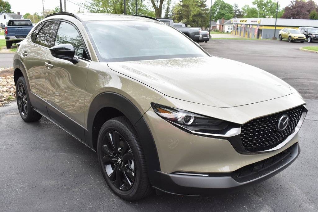 2025 Mazda CX-30 Carbon Turbo — SUV — 3,331 mi — Wooster, OH