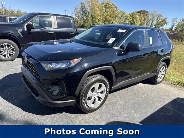 2022 Toyota RAV4 LE — SUV — 75,077 mi — Lexington, NC