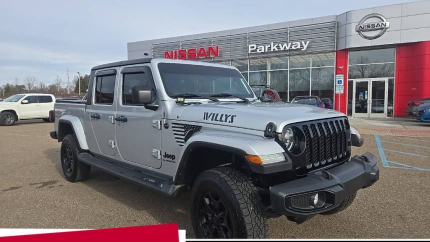2022 Jeep Gladiator Willys — Pickup Truck — 31,495 mi — Dover, OH