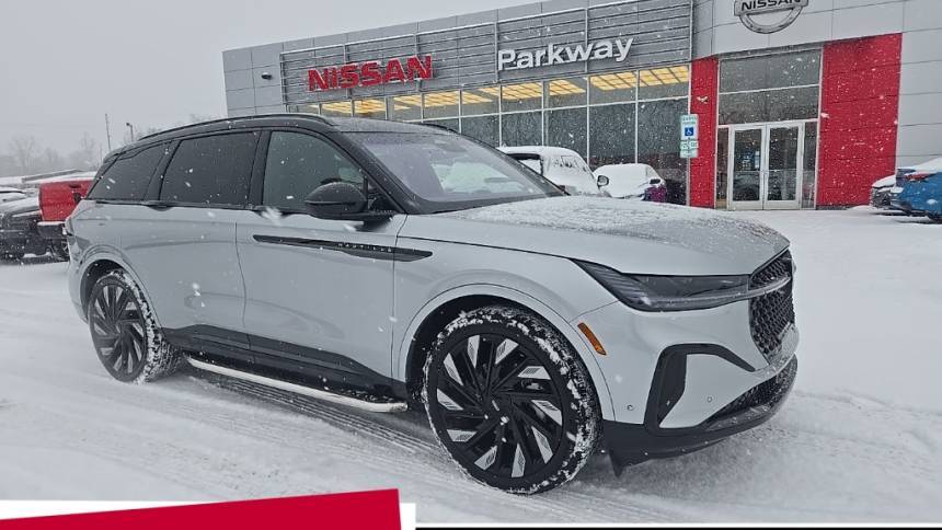 2024 Lincoln Nautilus Reserve — SUV — 3,354 mi — Dover, OH