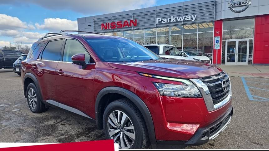 2023 Nissan Pathfinder SL — SUV — 17,195 mi — Dover, OH