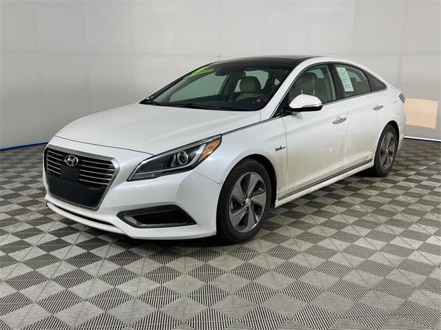 2016 Hyundai Sonata Hybrid Limited — Sedan — 39,111 mi — Bremerton, WA