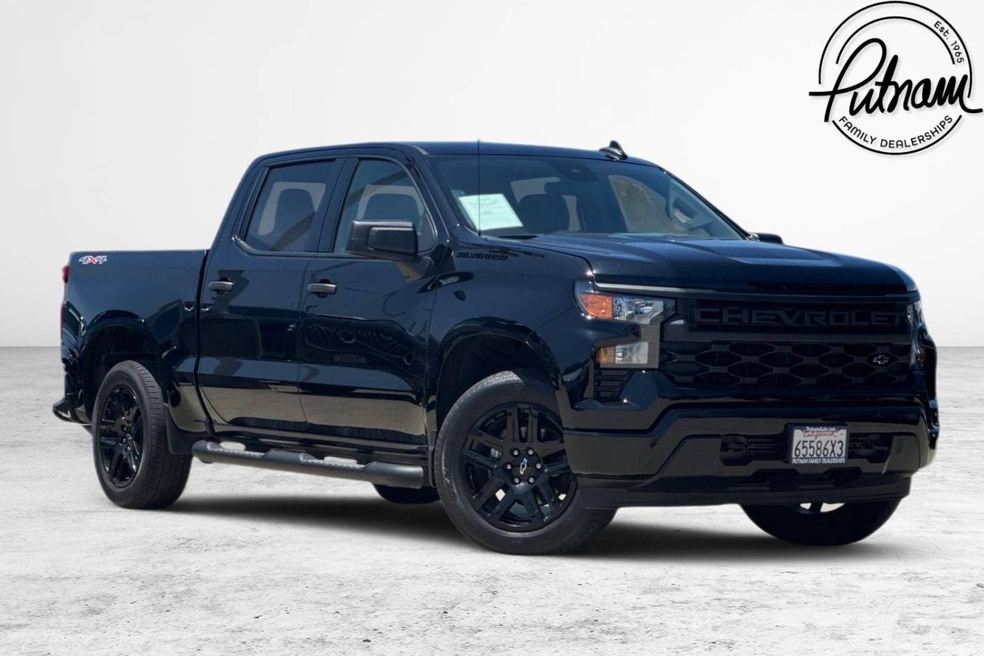 2024 Chevrolet Silverado 1500 Custom — Pickup Truck — 21,375 mi — Burlingame, CA