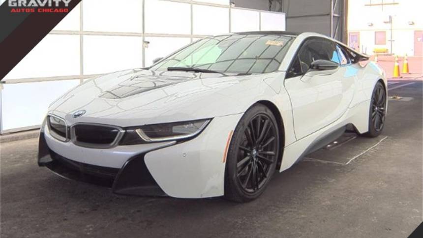 2019 BMW i8 Coupe — Coupe — 37,873 mi — Highland Park, IL
